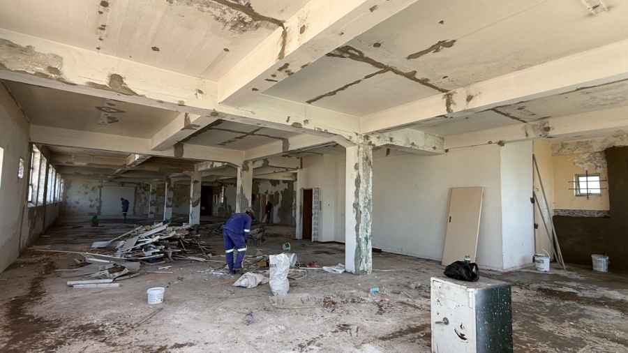 To Let commercial Property for Rent in Gardens Western Cape